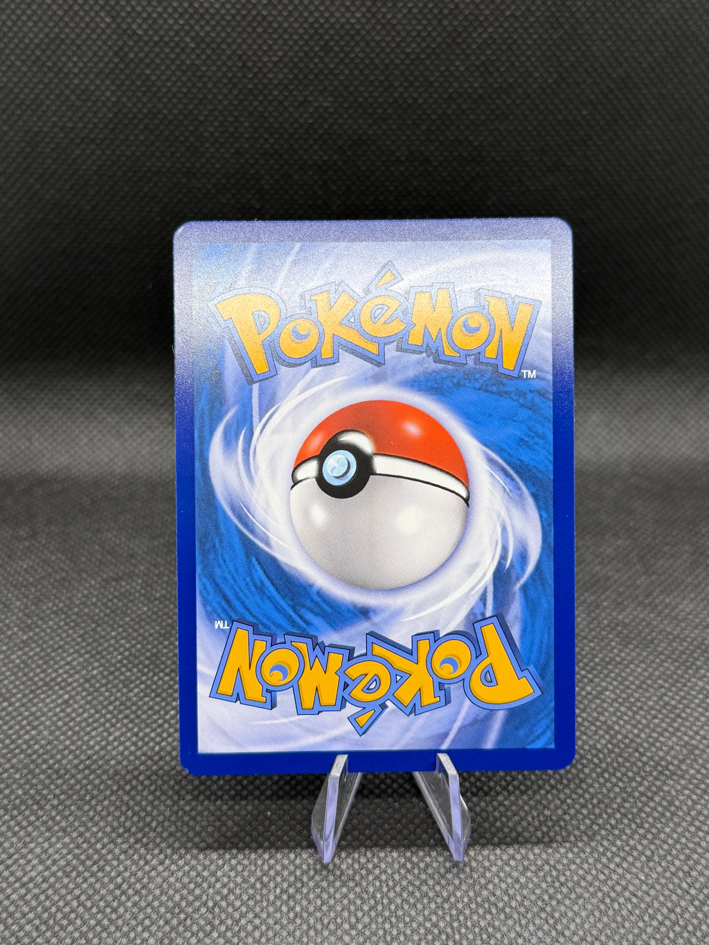 Mew 002/024 Pokeball Gift Set